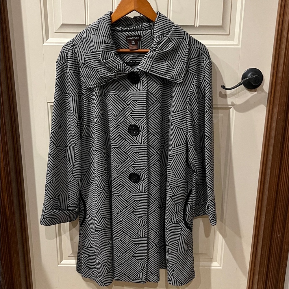 Multiples Black and Gray Jacket size 2X women’s